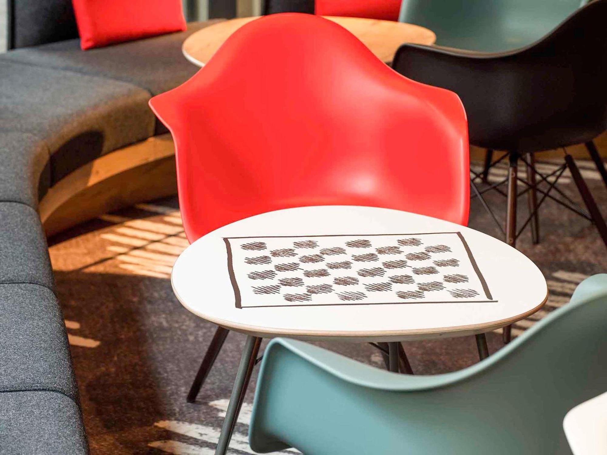 Ibis Epinal Centre Hotell Eksteriør bilde